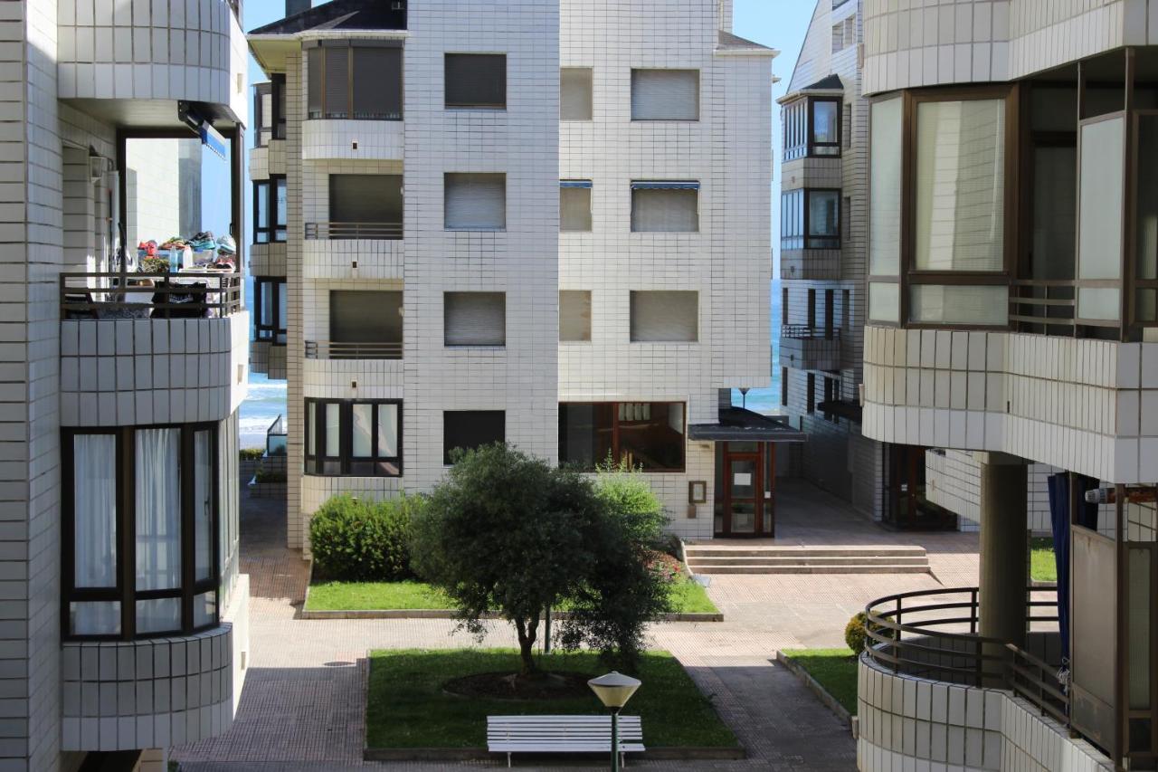 Apartamentos Zarautz Playa, Con Piscina Y Garaje 外观 照片