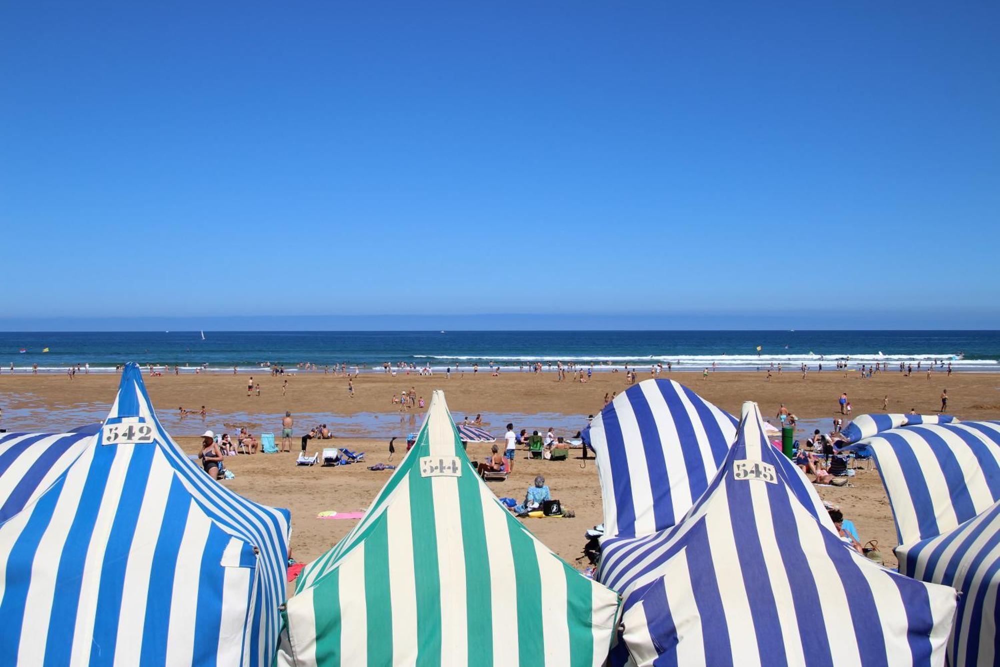 Apartamentos Zarautz Playa, Con Piscina Y Garaje 外观 照片